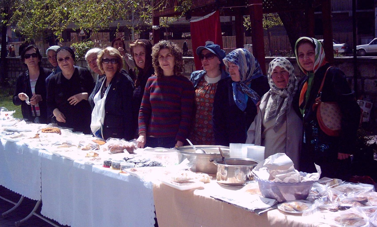Kütahya'da DYP'li Hanımlardan Kermes