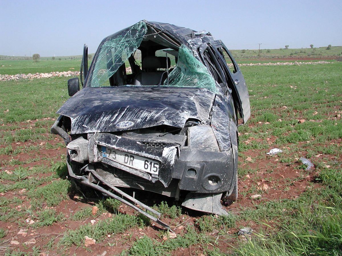 Mardin'de Trafik Kazası: 2 Yaralı