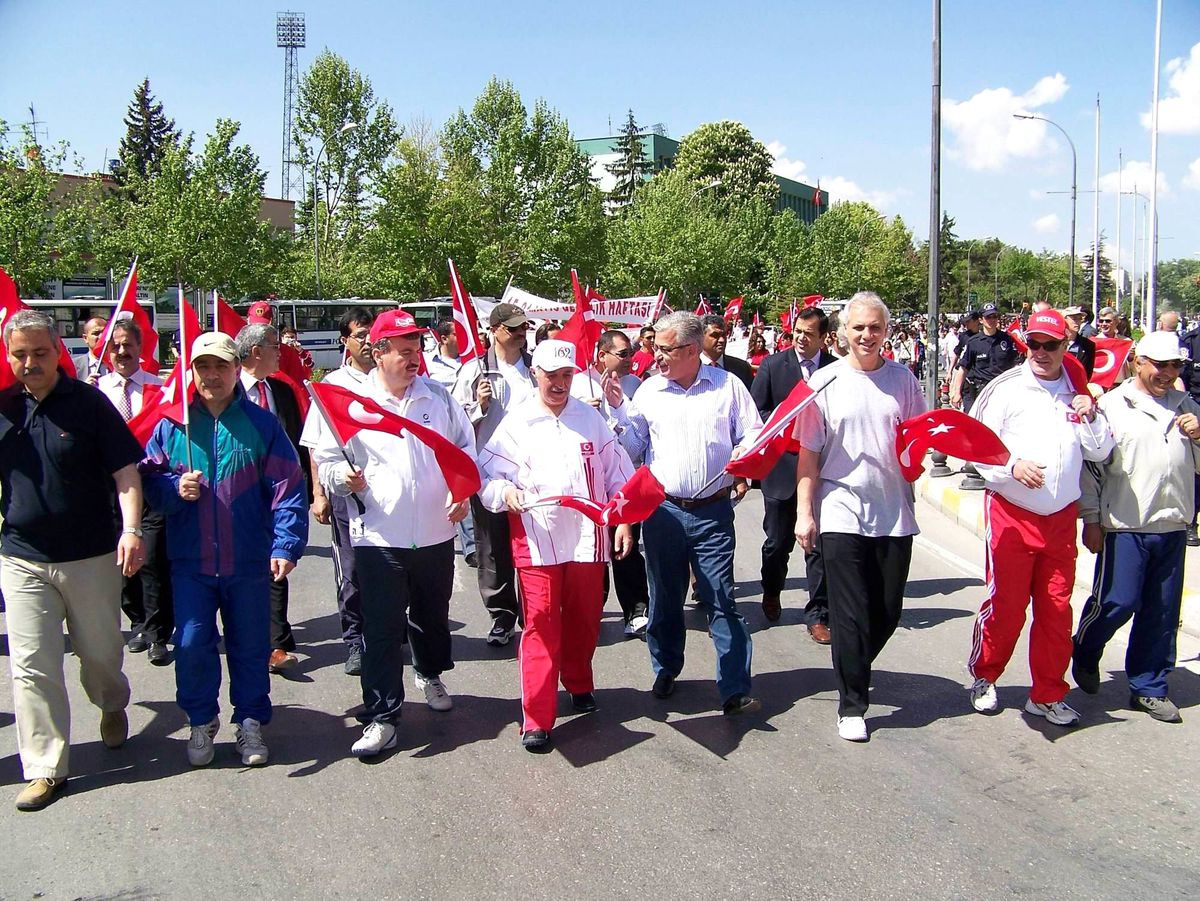 Konya'da Gençlik Haftası Yürüyüşü