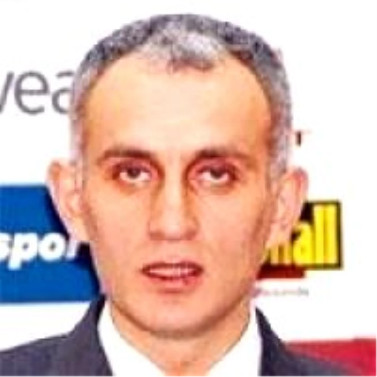 Trabzonspor\'da 6 Yönetici İstifa Etti
