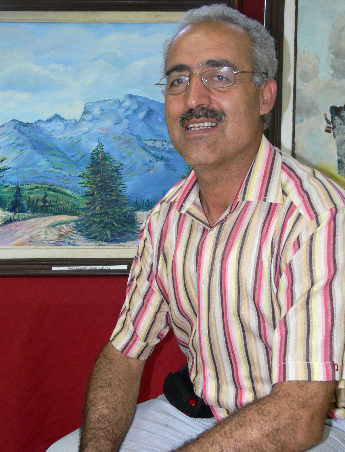 Baba-oğuldan Karma Resim Sergisi