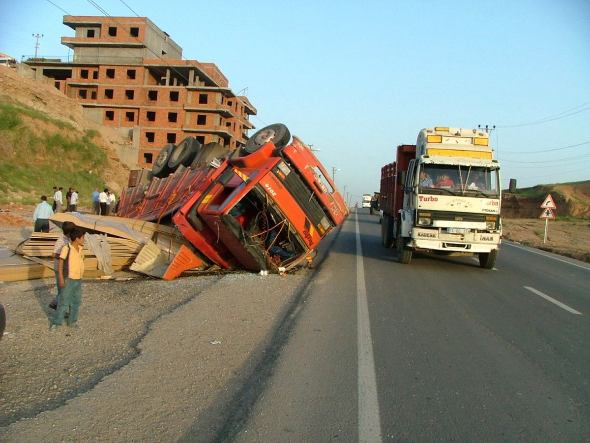 Cizre'de Trafik Kazası: 1 Yaralı