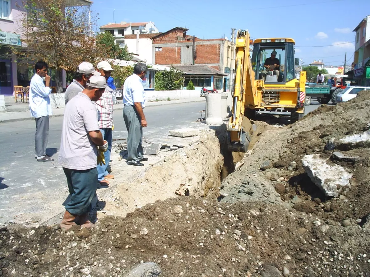 Selendi Belediye Başkanı Uçan, İcraatlarını Değerlendirdi