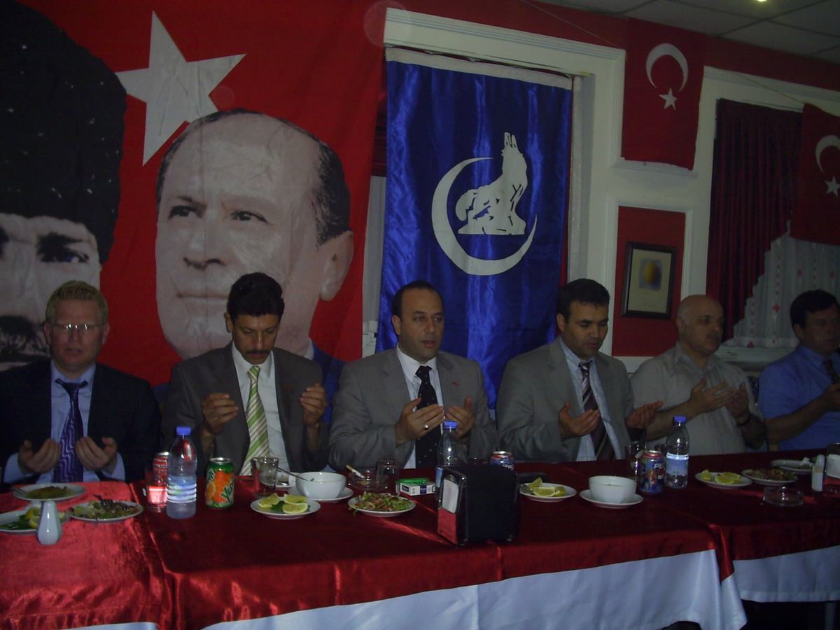 Yüreğir Ülkü Ocakları'ndan Dayanışma Yemeği