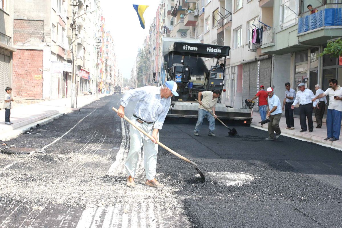 Mersin\'de Altyapı Çalışmaları