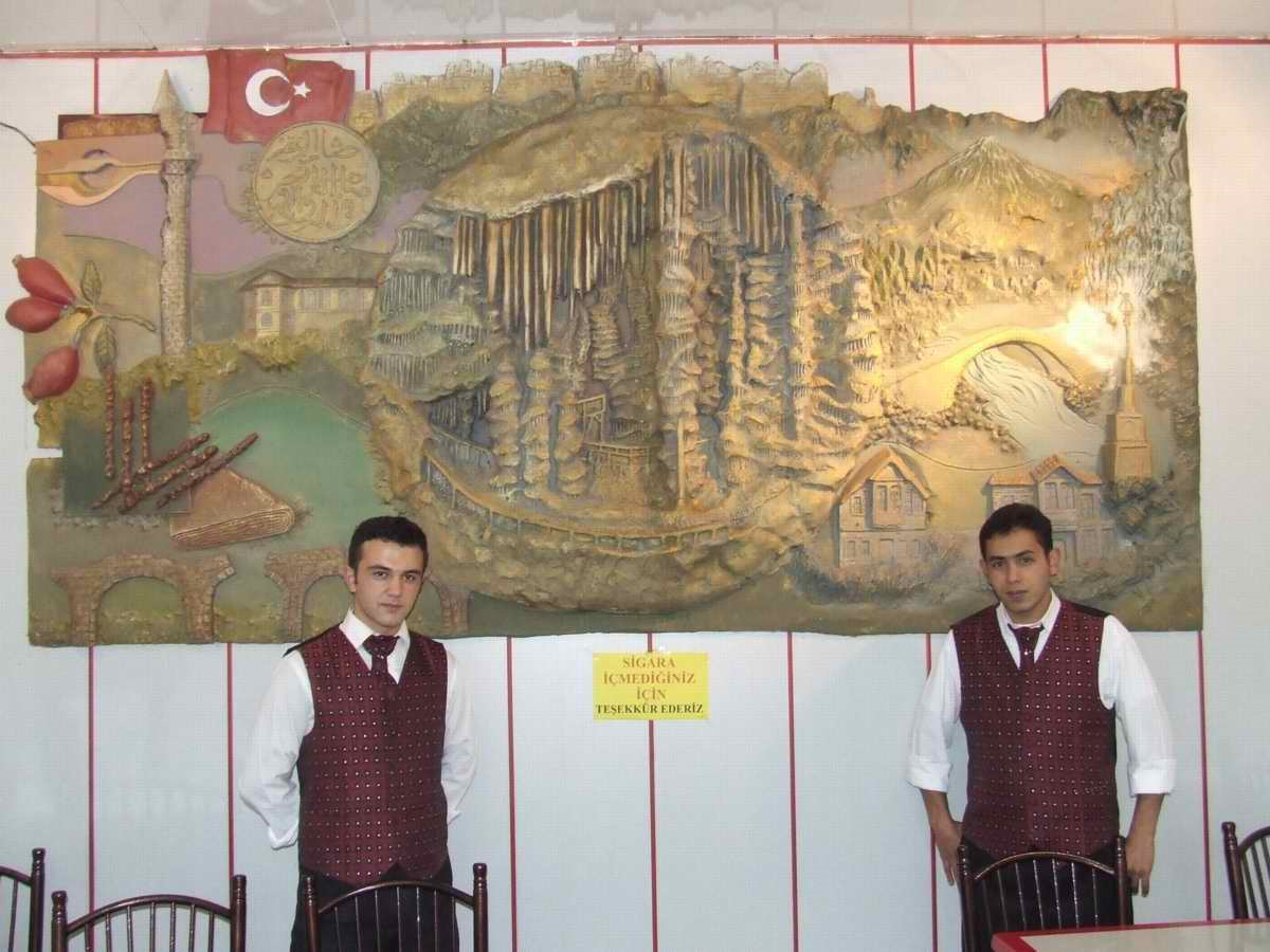İşyerinde Rölyefli Gümüşhane Tanıtımı