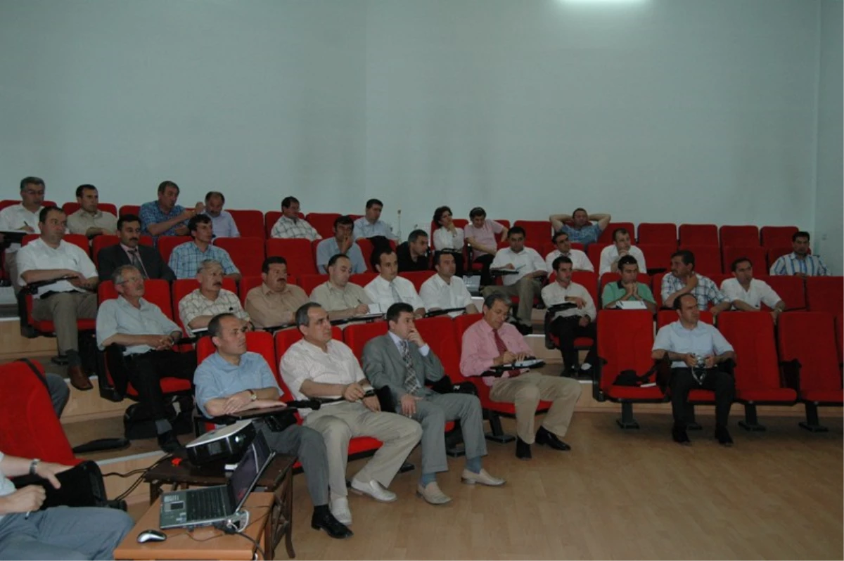 Artvin\'de "Doğu Karadeniz Bölgesi Düzey–2 AB Yerel Kalkınma Gruplar Hibe Programları" Toplahtısı
