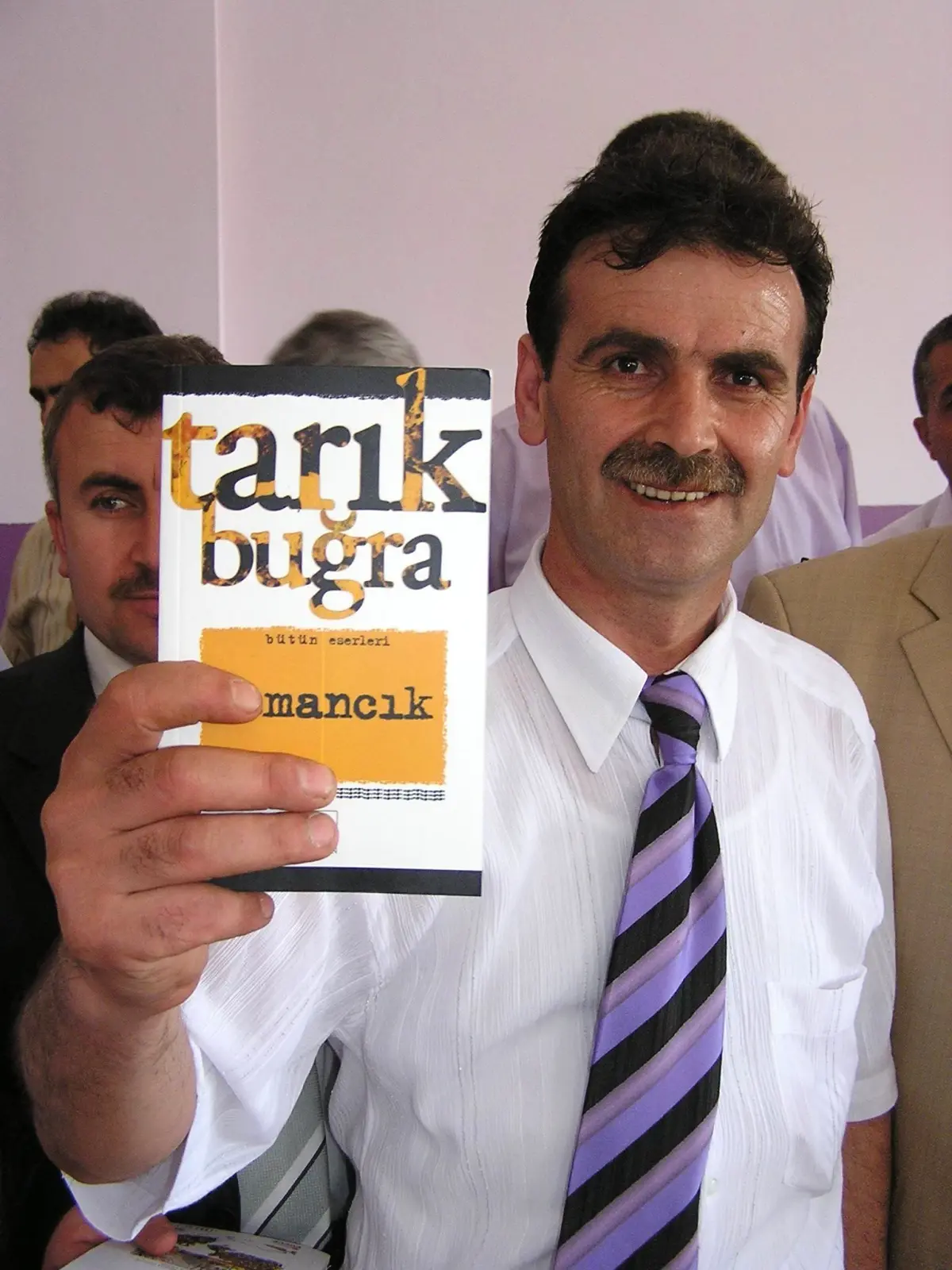 Orhan Gencebay'dan Memleketi Samsun'a 3 Bin Kitap