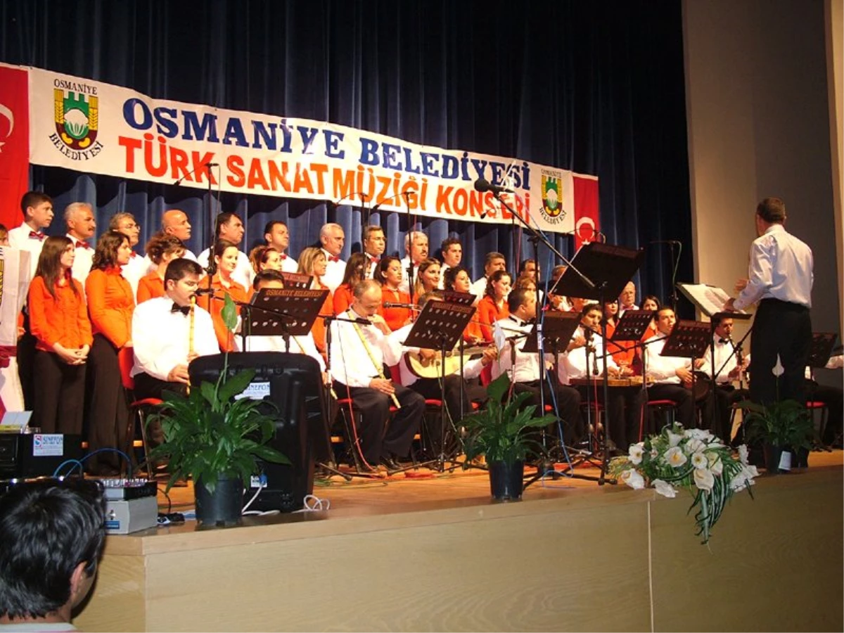 Osmaniye Belediyesi Türk Sanat Müziği Korosu\'ndan Bahar Konseri