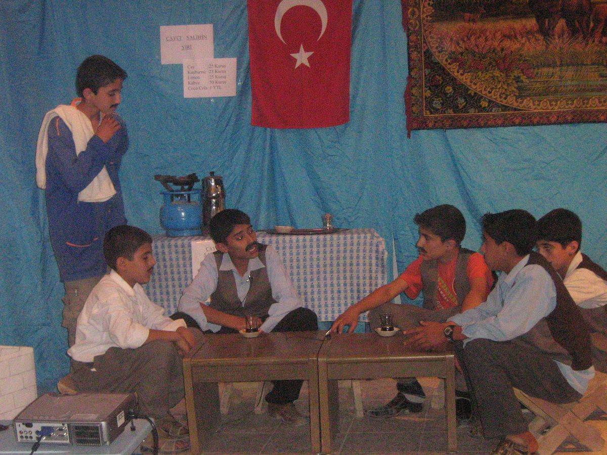 Şanlıurfa'nın Suruç İlçesinde Tiyatro Gösterimi