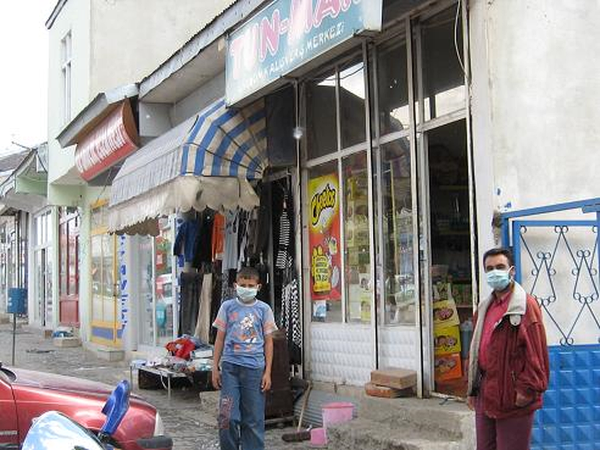 Taşlıçay'da Polenler Hayatı Olumsuz Yönde Etkiliyor