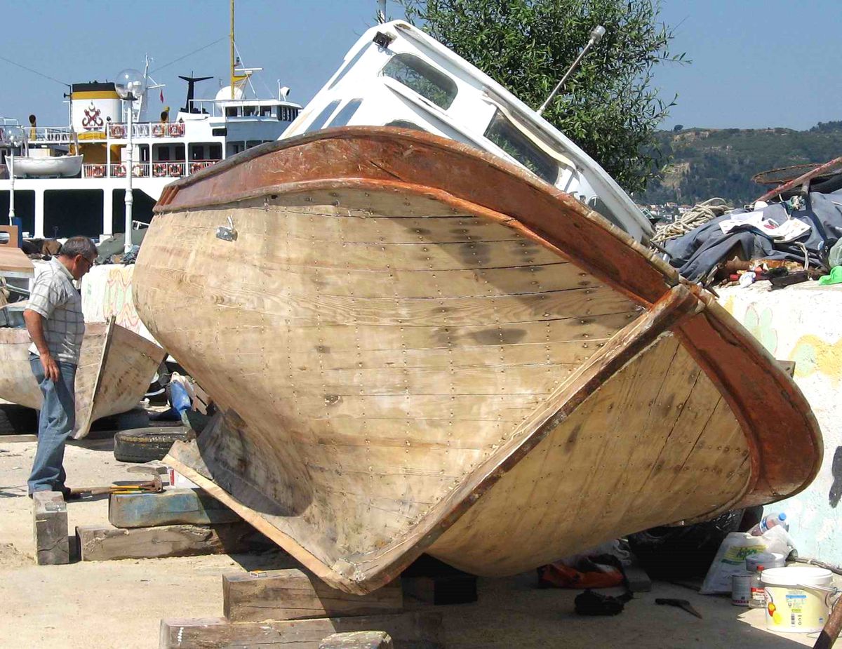 Çanakkale'de Sandallara Yaz Bakımı