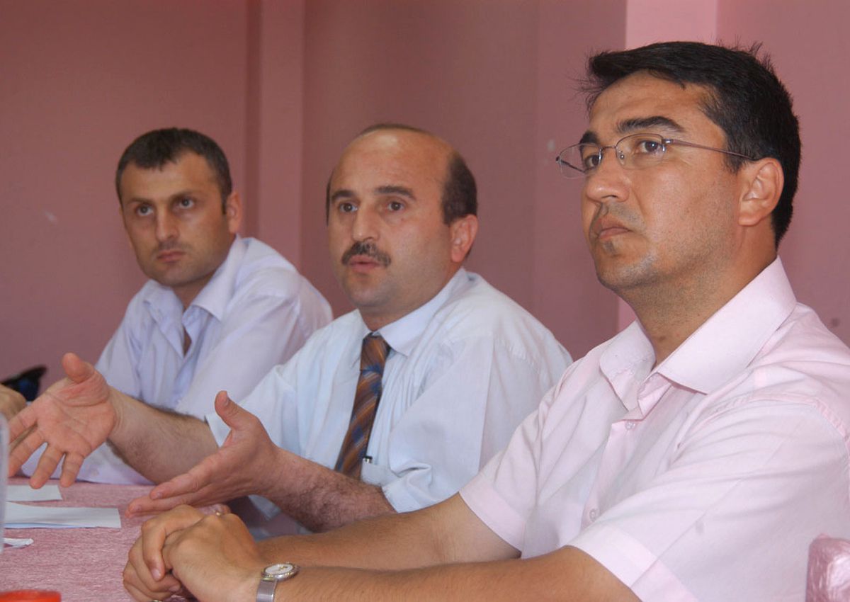 2008'de Rize'de Toprak Saha Kalmayacak