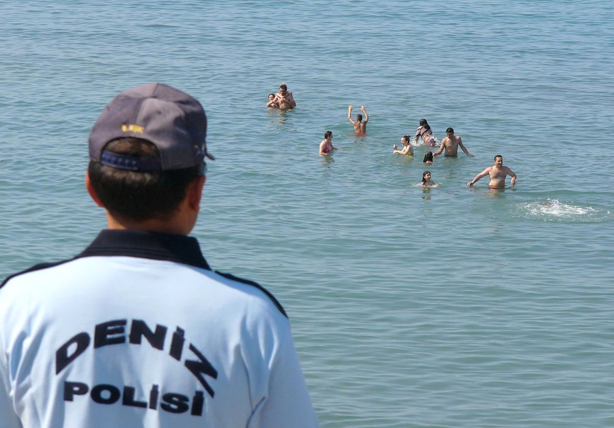 Samsun'da Boğulmalara Karşı Deniz Polisi Teyakkuzda