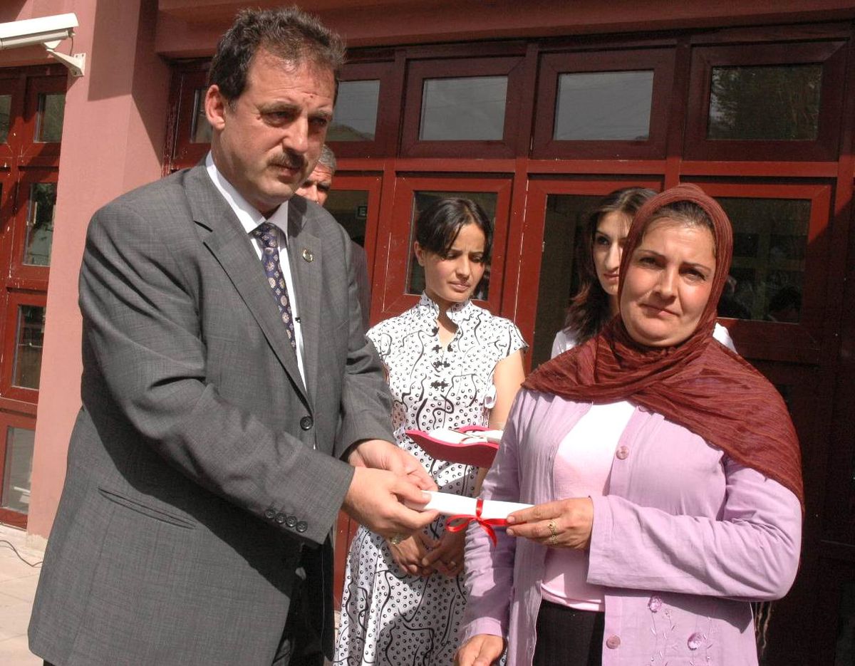 Hakkari\'de Yıl Sonu Sergisi