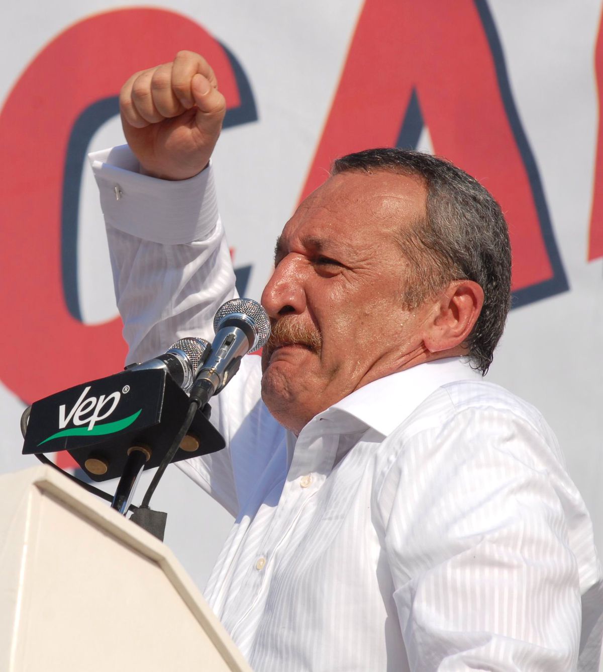 Ağar: Silahla Gelen Silahla Gider