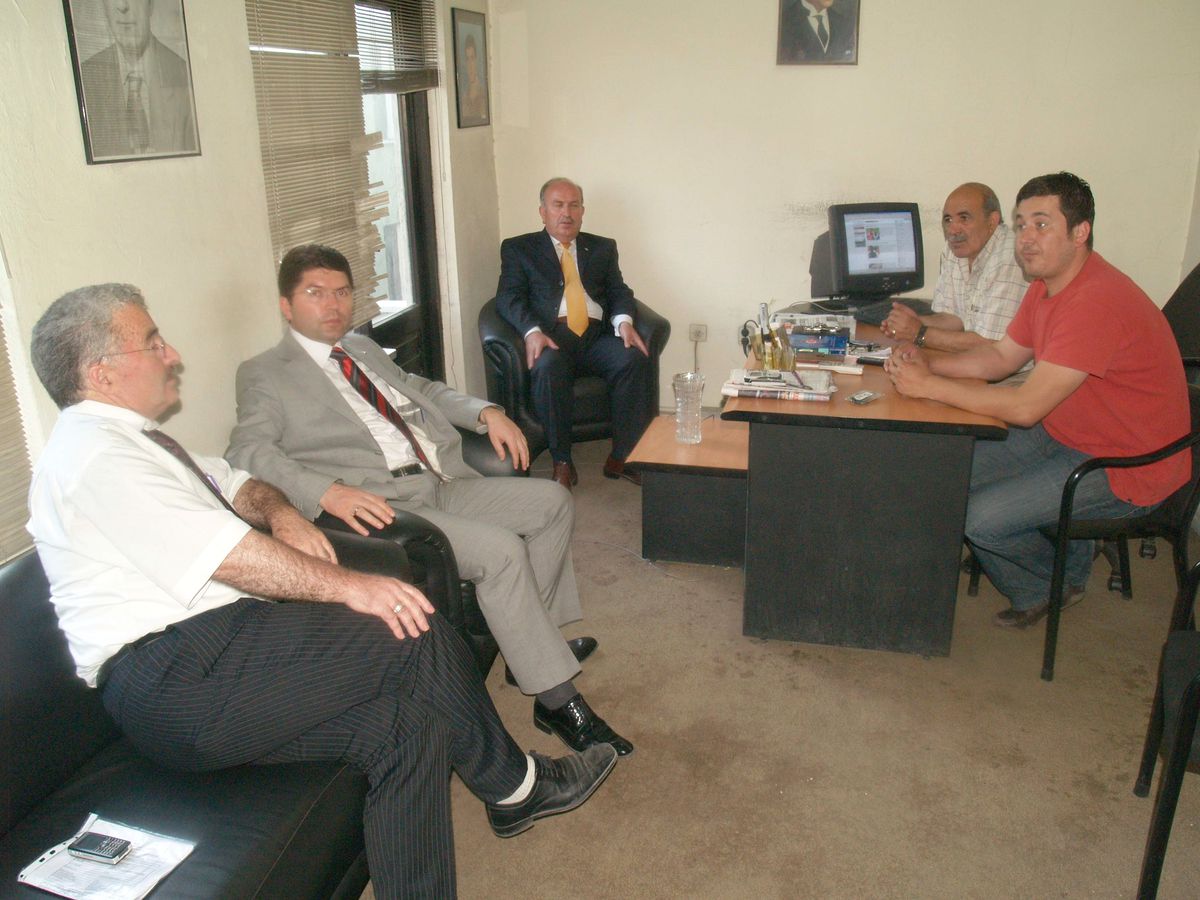 AK Parti Bartın Milletvekili Adayları, Gazeteciler Cemiyeti\'ni Ziyaret Etti