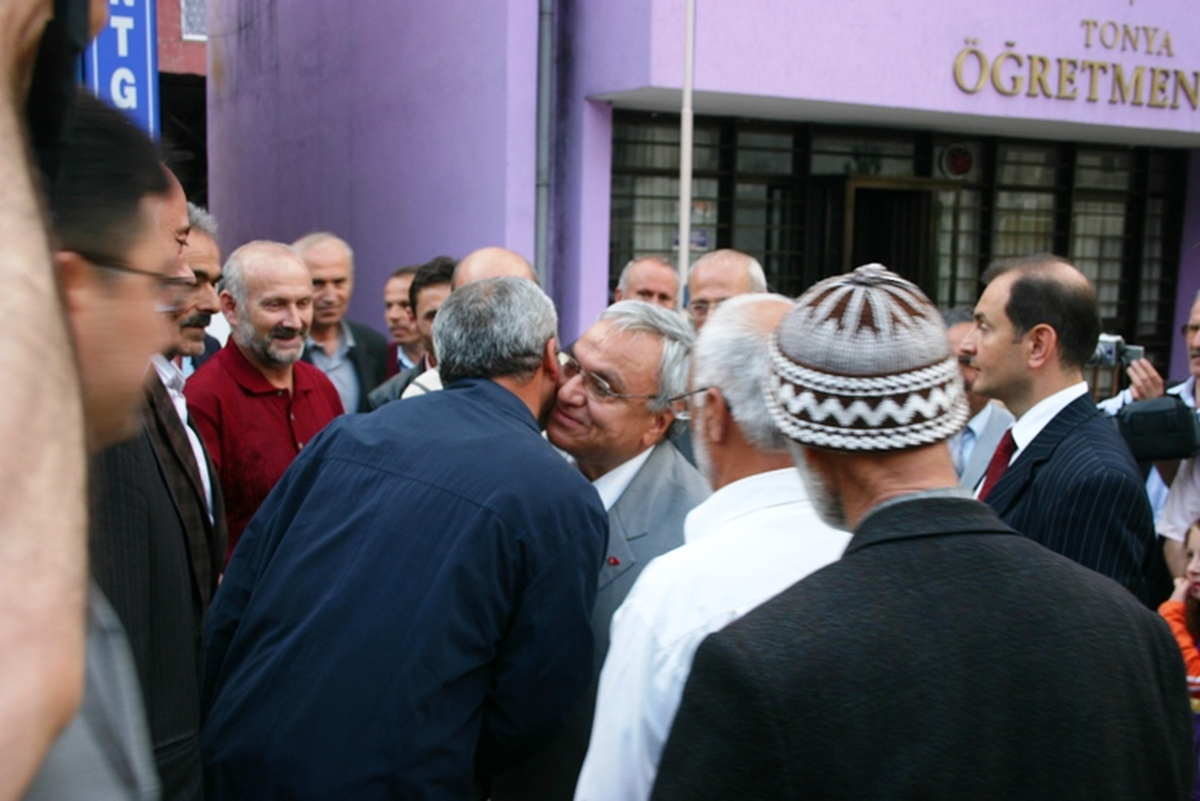 Bakan Koç'un Tonya Ziyareti