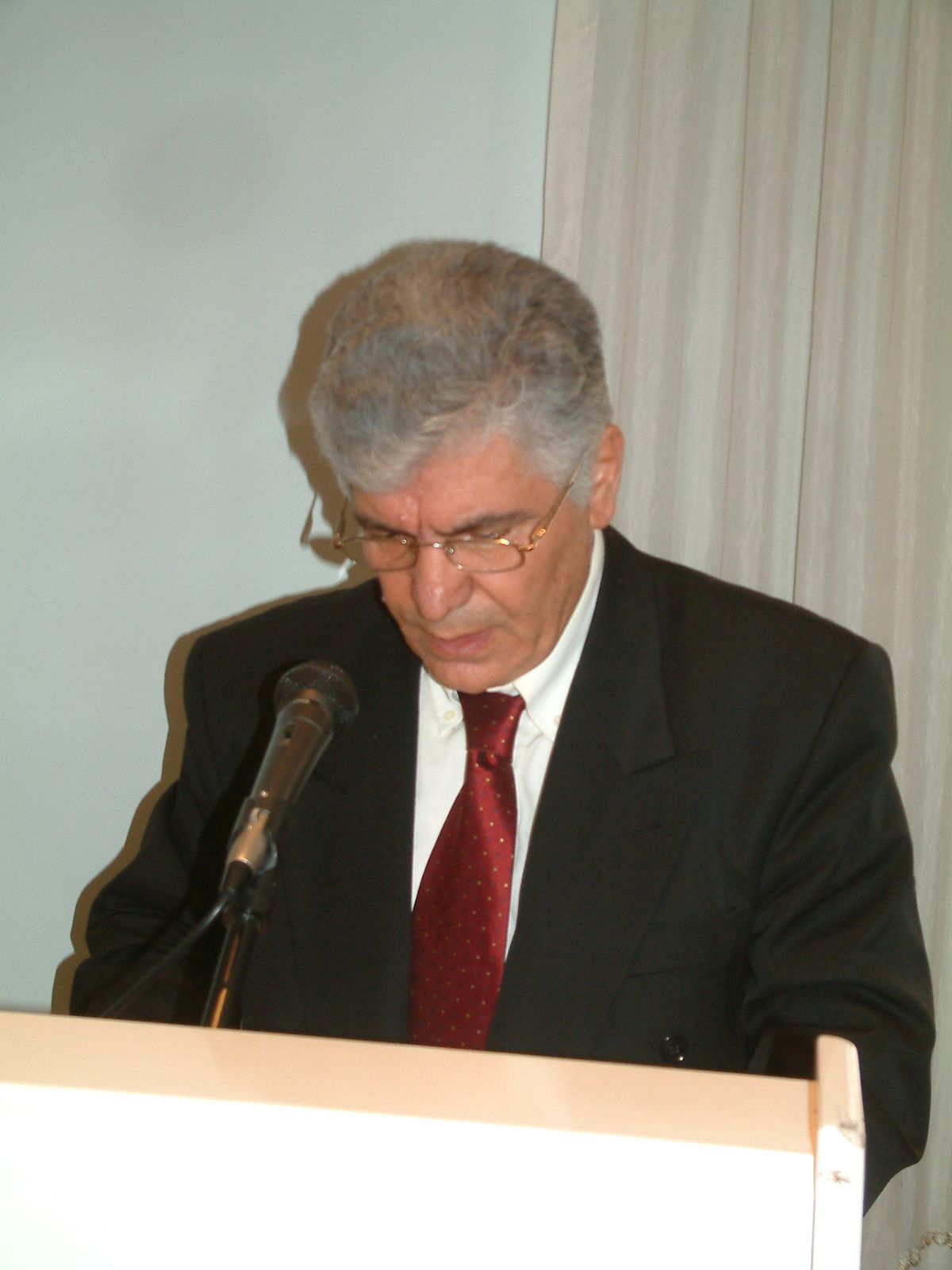 Karayolları Bölge Müdürü Abdulkadir Renklibay: