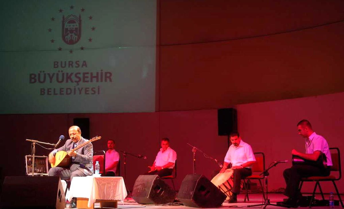 Bursa'da Neşet Ertaş Konseri