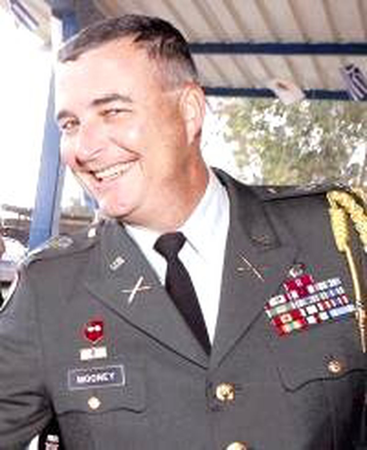 Ataşenin Esrarı