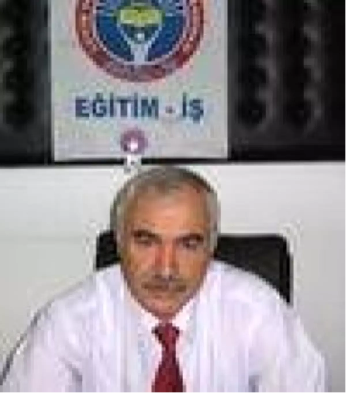 \'Bakan Çelik İstifa Etsin\'