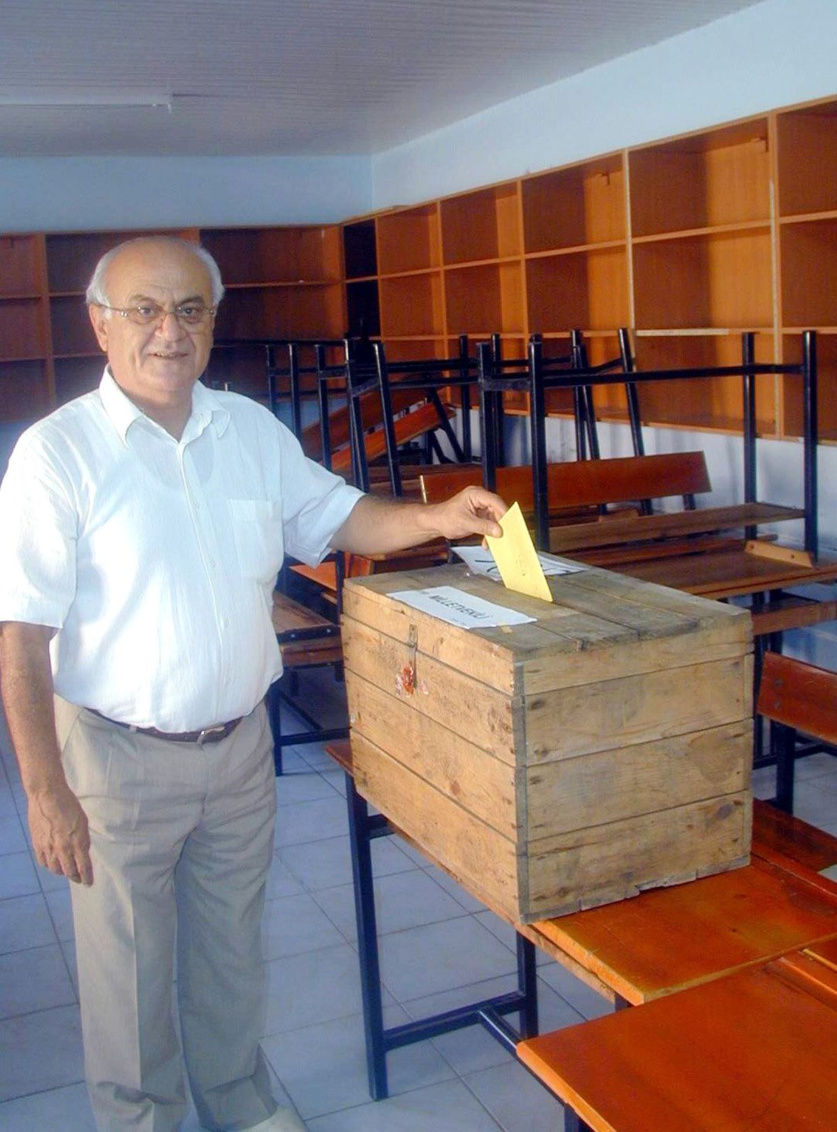 Osmaniye'de Seçim Manzaraları