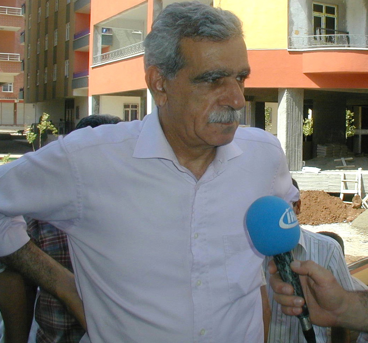 Gül\'ün Adaylığına Bağımsızlardan Yeşil Işık
