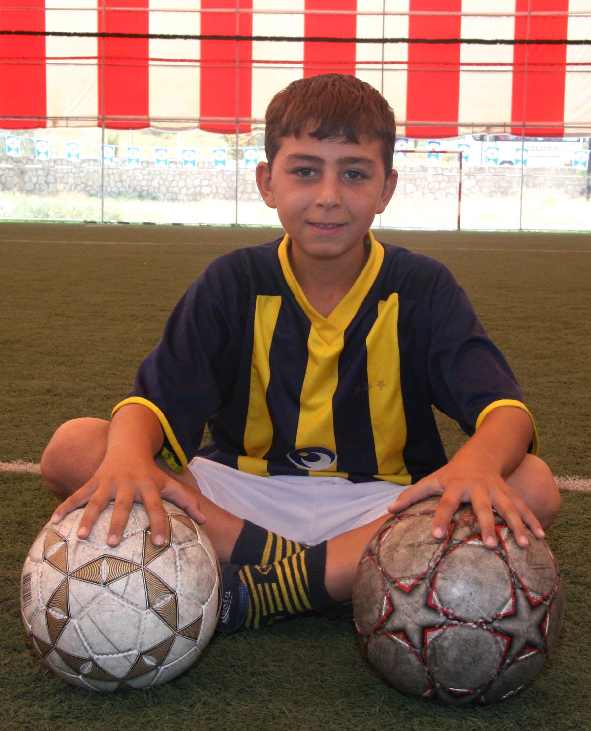 Burdurlu 'Maradona' Ali Uğuz, Herkesi Kendine Hayran Bıraktı