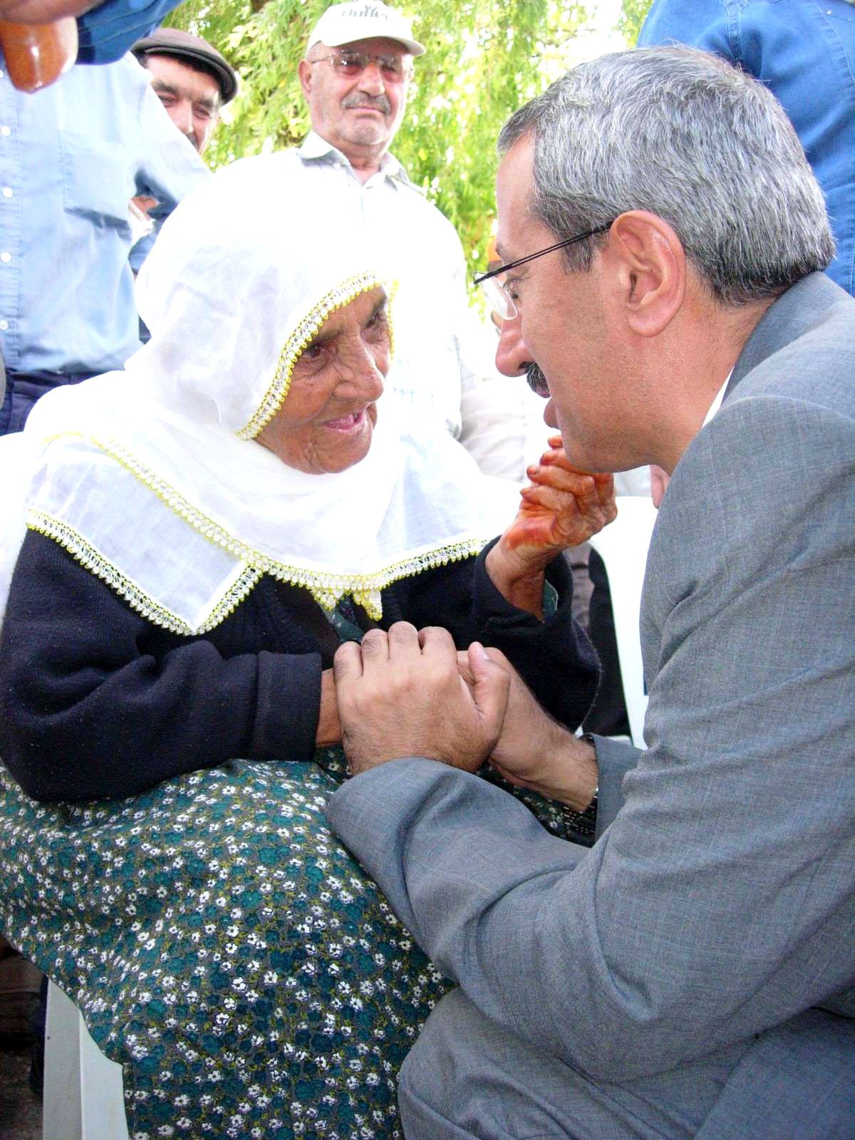 AK Parti Kırşehir Milletvekili Mikail Arslan'dan Hemşerilerine Teşekkür