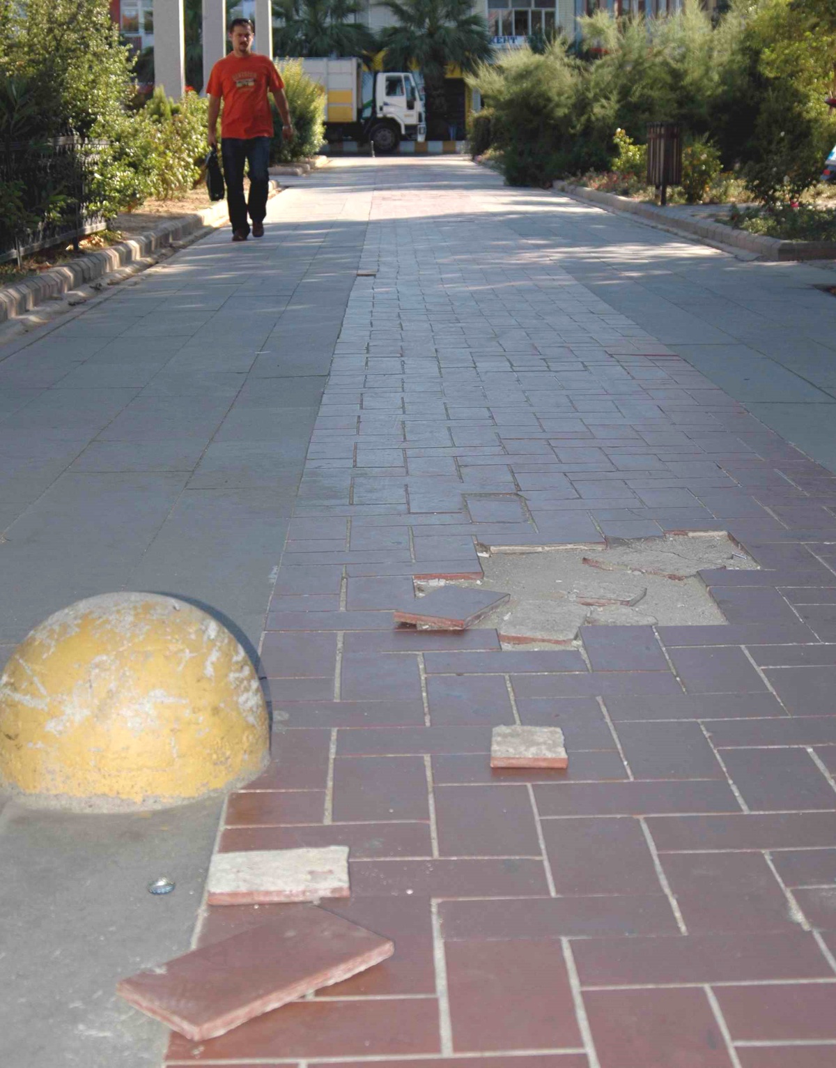 Çanakkale'de Cumhuriyet Meydanında Hoş Olmayan Manzaralar