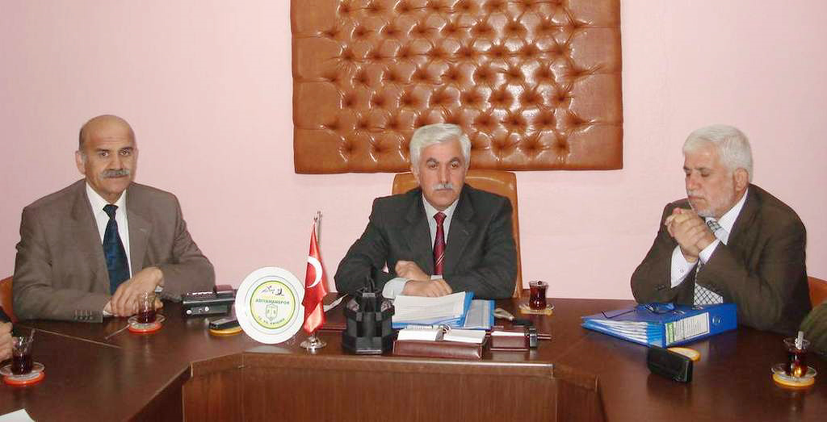 Kahta İlçe Belediyesi'nden 584 Öğrenciye Burs