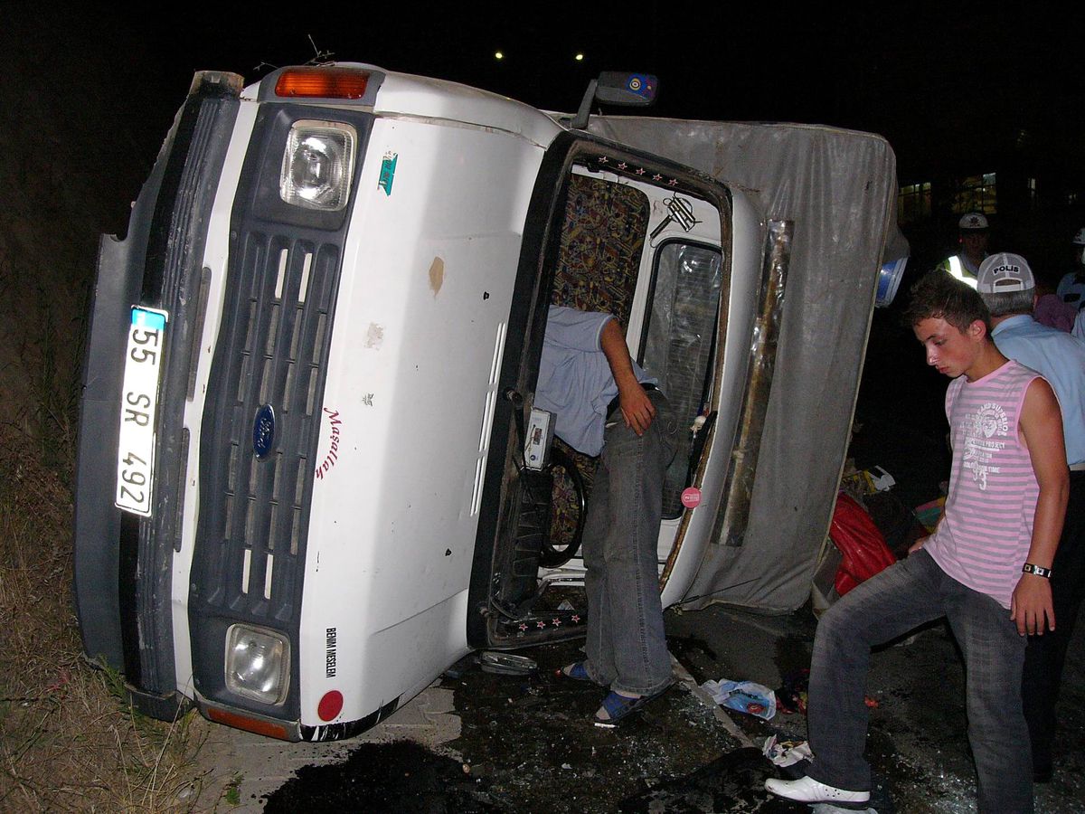 Samsun\'da Trafik Kazası: 6 Yaralı