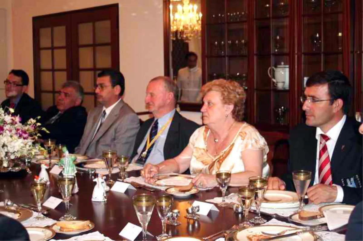 Türkiye Tayland Büyükelçisi, Erzurum Heyeti Onuruna Yemek Verdi