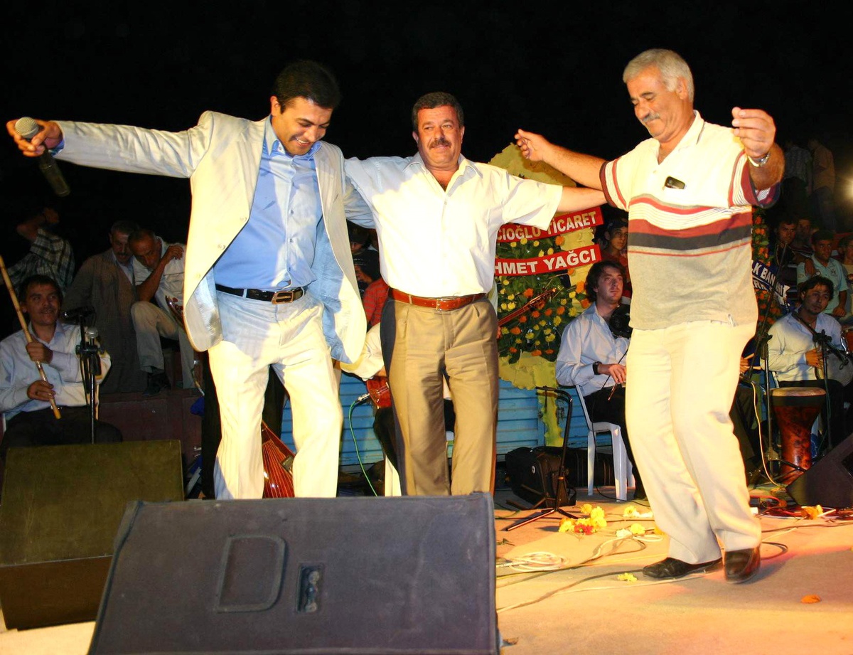 Kazımkarabekirliler, Oğuz Yılmaz Konseriyle Coştu