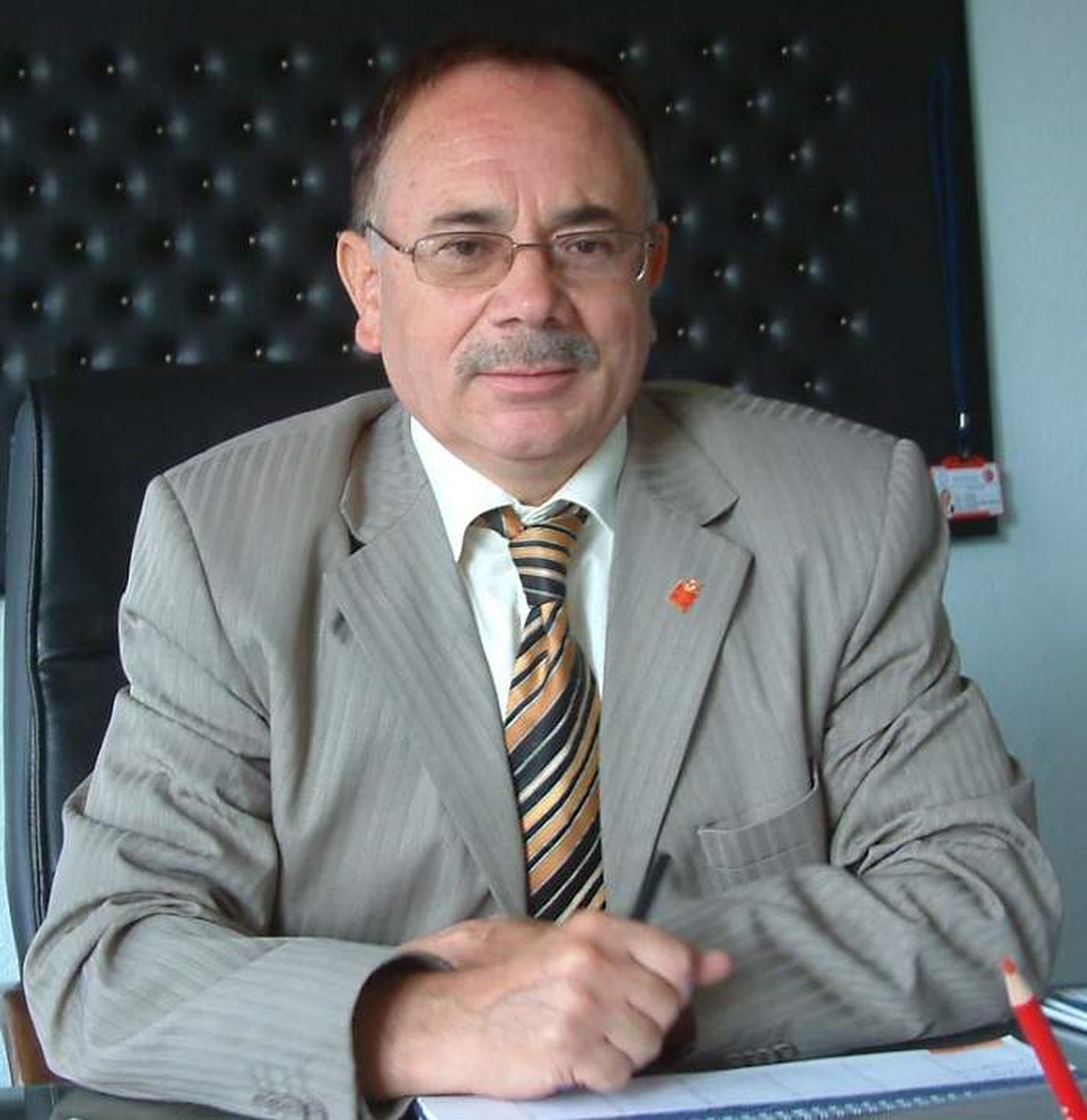 Simav Milli Eğitim Müdürlüğü'nde Görev Değişimi