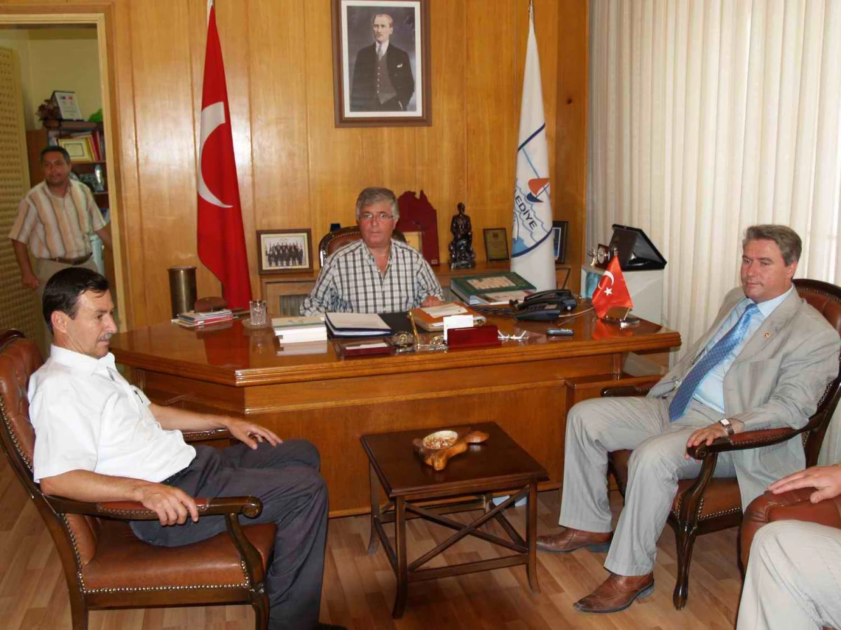 MHP Çanakkale Milletvekili Mustafa Kemal Cengiz\'den Gelibolu\'ya Ziyaret