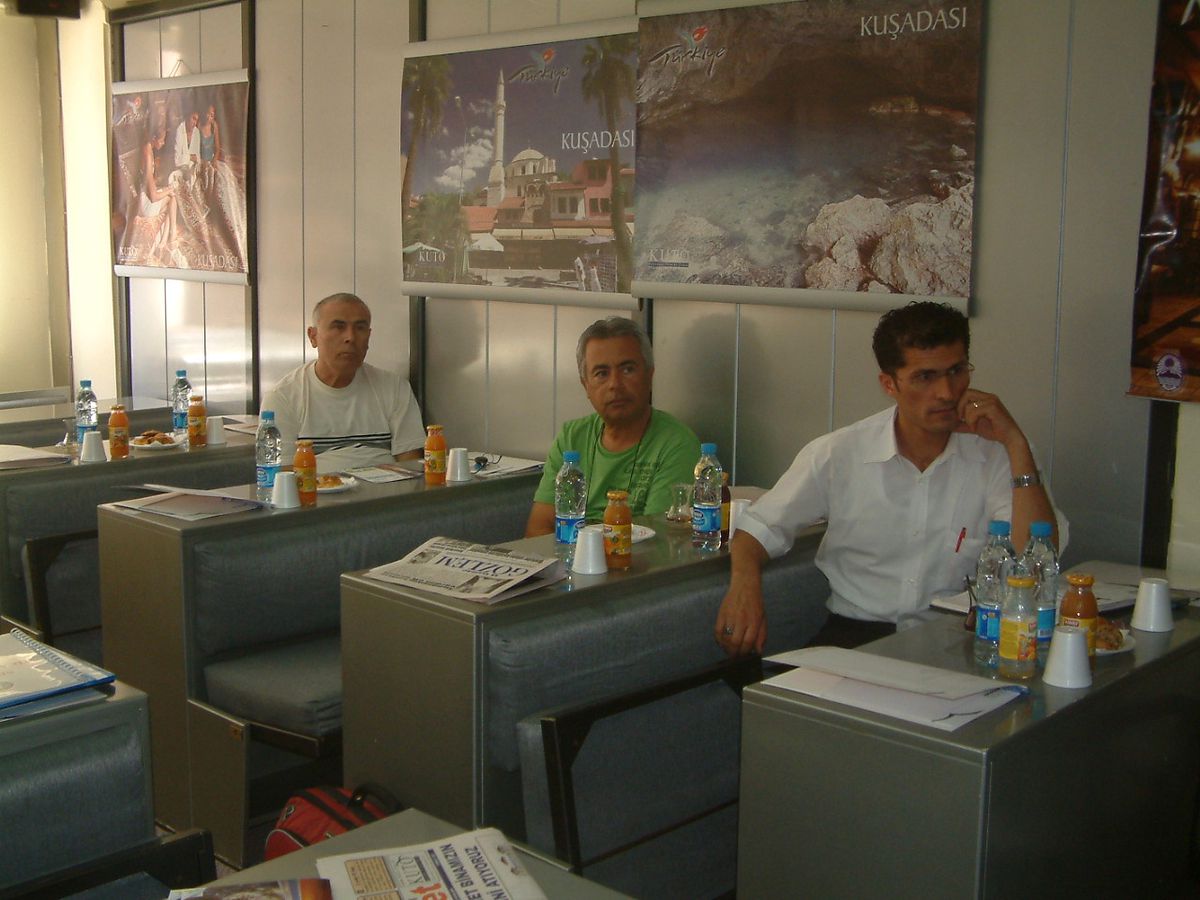 Kuşadası Körfezi'nin Tanıtımı İçin Komisyon Oluşturuldu