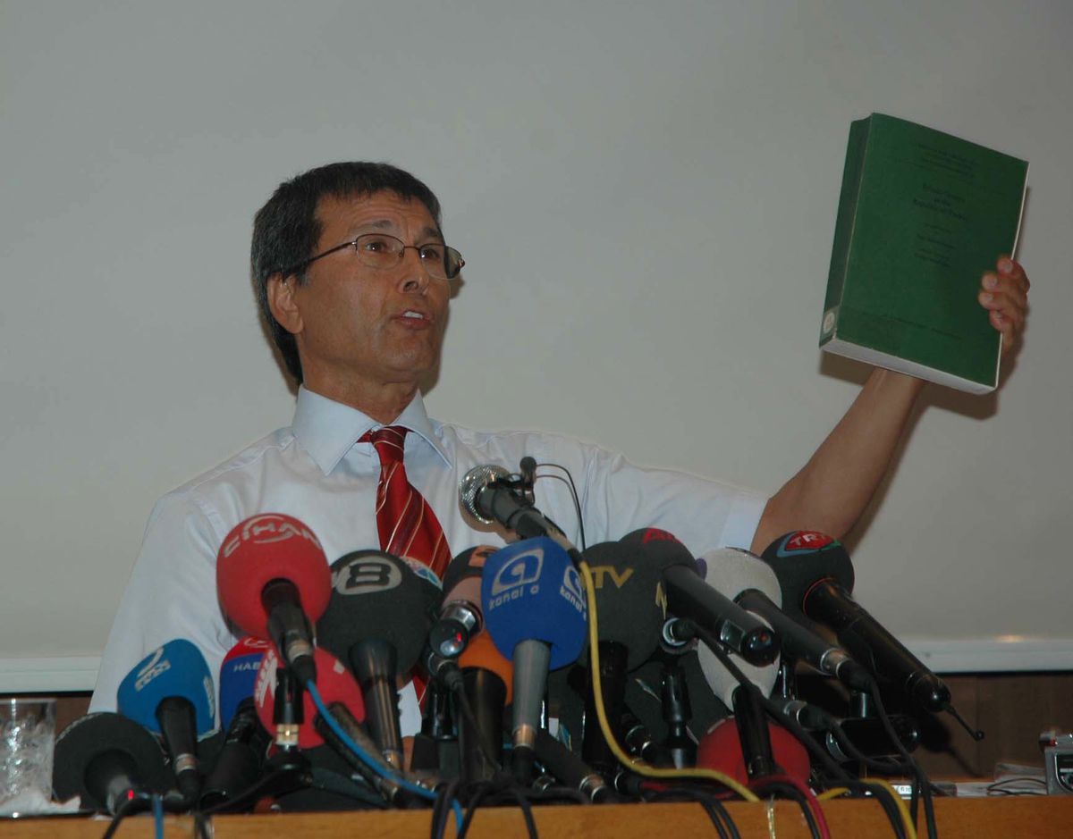 Türk Tarih Kurumu Başkanı Halaçoğlu'nun Basın Toplantısı...(2)