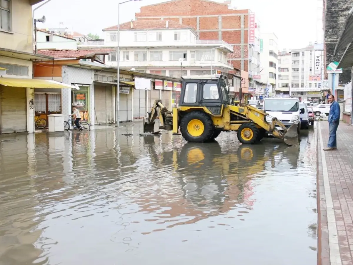 Bafra'da Sağanak Yağmur