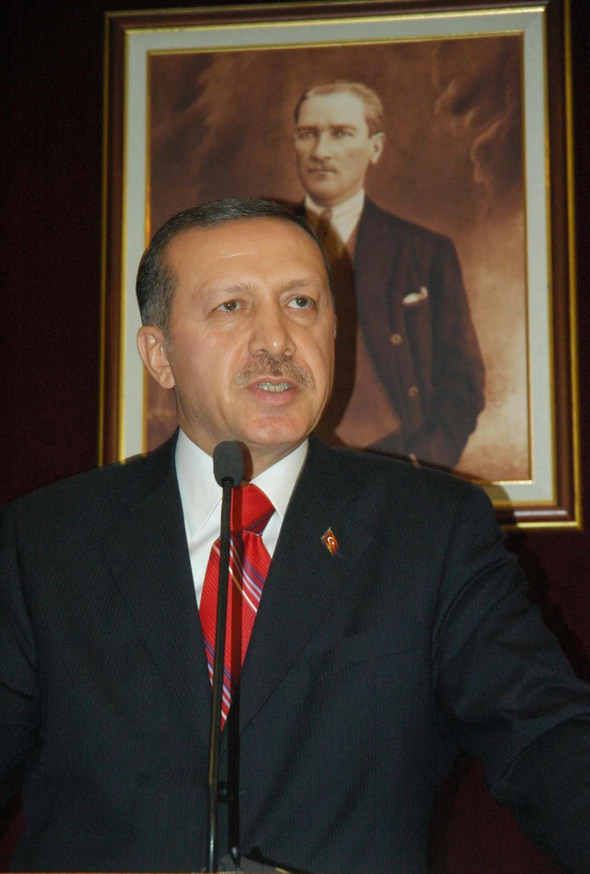 Başbakan Erdoğan\'ın Basın Toplantısı