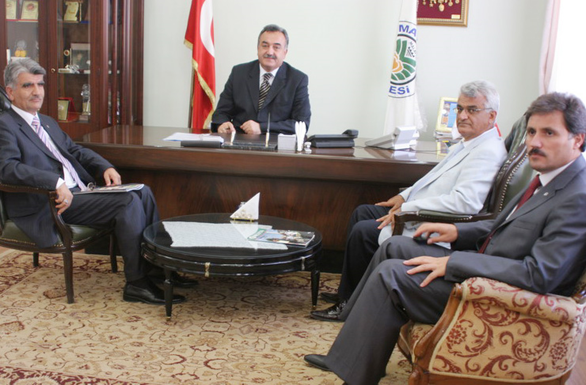 Milletvekili Şahin Malatya Belediyesi'ni Ziyaret Etti