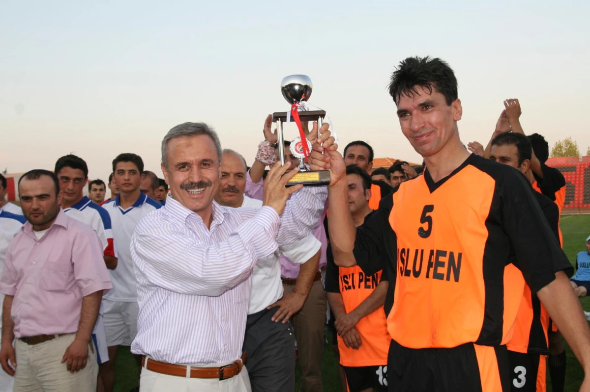 Valilik Kupası Futbol Turnuvası Sonuçlandı