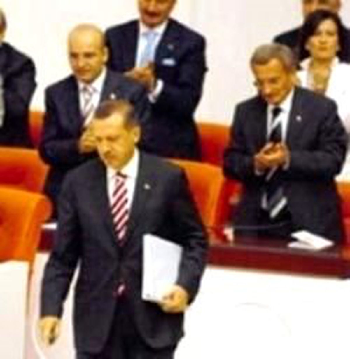 Erdoğan: Demokrasi, Hukuk ve Refah Temel Görevimiz