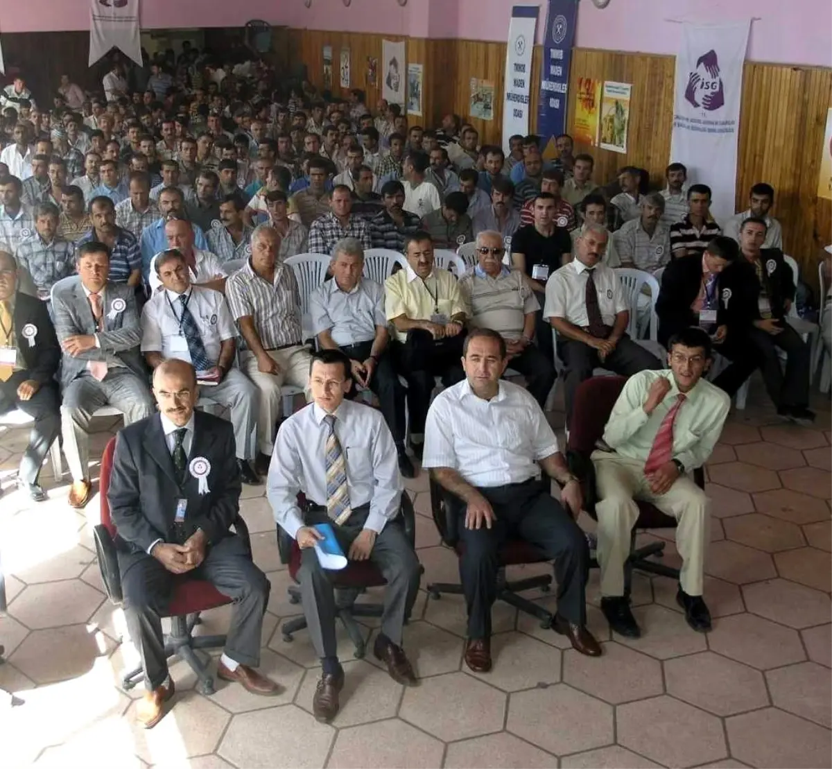 Ermenek'te Madencilere İş Sağlığı ve Güvenliği Semineri