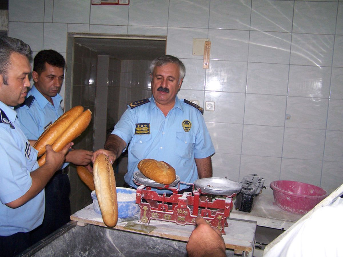 Kozan'da Fırınlara Gece Denetimi
