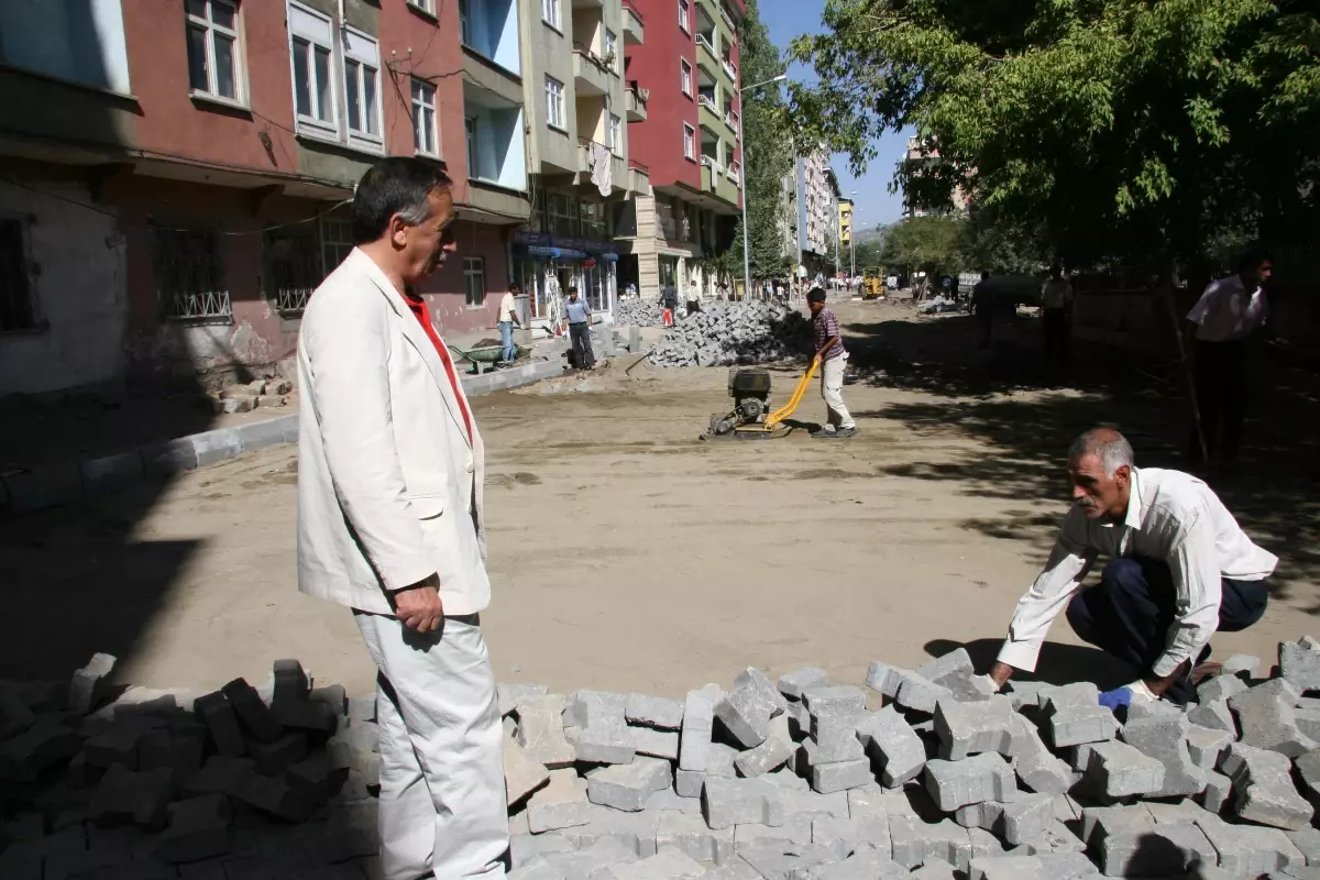 Bingöl Belediyesi Şehri Şantiyeye Çevirdi