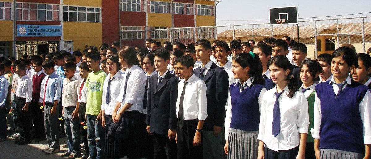 Silvan'da 24 Bin Öğrenci Ders Başı Yaptı