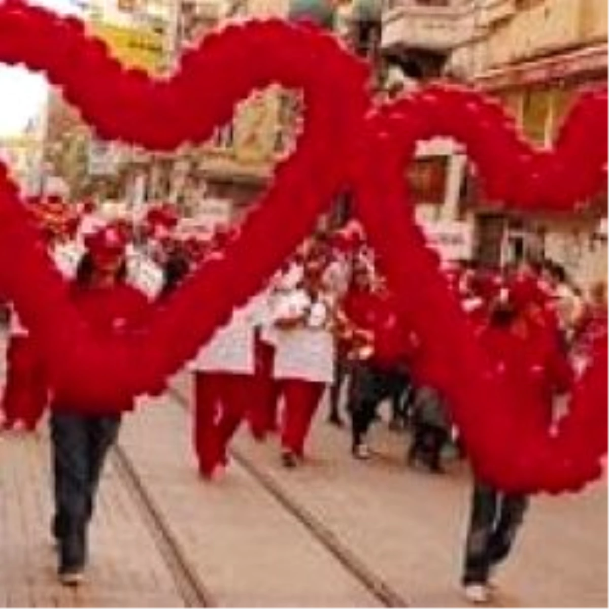 Dünya Kalp Günü\'nde Bandoyla Yürüdüler
