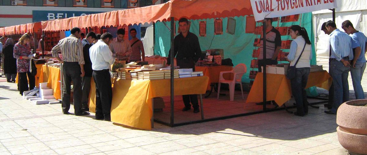 Kitap Furaına Yoğun İlgi